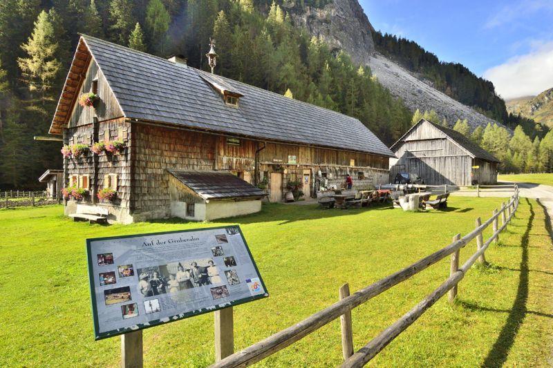Gasthof Kirchenwirt Zederhaus Exteriör bild